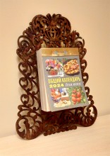 Самодельная подставка под отрывной календарь