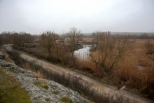 Скалистый гребень в долине реки Лихой