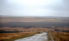 Скалистый гребень в долине реки Лихой