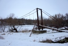 Подвесные мосты на реке Быстрой в хуторе Михайлов и посёлке Быстрогорском