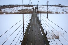 Подвесные мосты на реке Быстрой в хуторе Михайлов и посёлке Быстрогорском