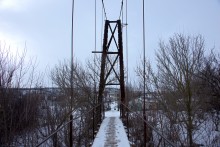 Подвесные мосты на реке Быстрой в хуторе Михайлов и посёлке Быстрогорском