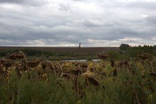 Горы на правом берегу реки Керчик