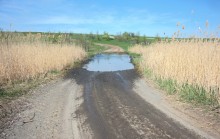 Весенняя вода в холмистой донской степи