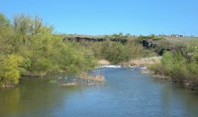 Весенняя вода в холмистой донской степи