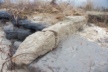 Следы былого рыбного промысла у Павло-Очаковской косы под глиняными обрывами