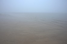 Следы былого рыбного промысла у Павло-Очаковской косы под глиняными обрывами