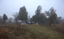 Следы былого рыбного промысла у Павло-Очаковской косы под глиняными обрывами