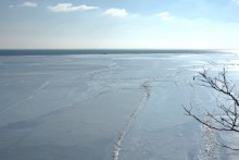 Ветровой нагон льда в Таганрогском заливе