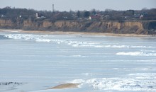 Ветровой нагон льда в Таганрогском заливе