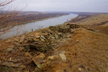 Странное укрепление на берегу Северского Донца