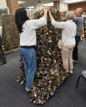 Мастер-класс по плетению маскировочной сети в Библионочь 2025 в ДГП