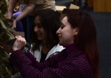 Мастер-класс по плетению маскировочной сети в Библионочь 2025 в ДГП