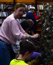 Мастер-класс по плетению маскировочной сети в Библионочь 2025 в ДГП