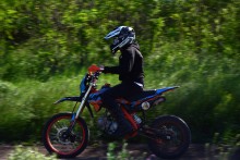 Весна на Кагальнике, на Осадной горе, буйное цветение трав