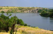 Кутовские скалы на Северском Донце у хутора Виноградного