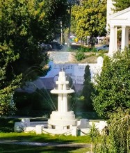 Фонтан "Маяк"