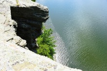 Кутовские скалы