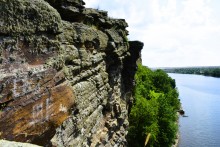 Кутовские скалы