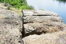 Кутовские скалы