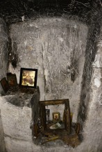 Меловой пещерный храм на берегу Дона на границе Ростовской и Воронежской областей