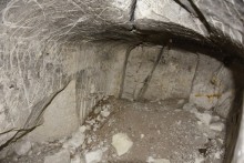 Меловой пещерный храм на берегу Дона на границе Ростовской и Воронежской областей