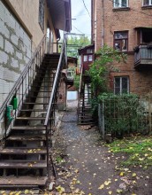 Ростовские лестницы и галереи