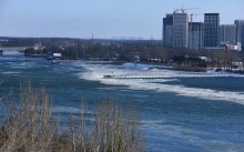 Январским ясным днём на набережной Ростова-на-Дону