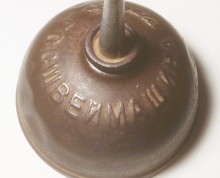 История маслёнки для машинного масла