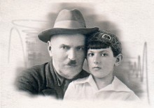 Карсаевский М.Ф. с внуком Виктором