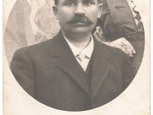 Мой прадед по отцовой линии, Алексеев Николай. Отец моей бабушки, Маноцковой Марии Николаевны, мамы отца..