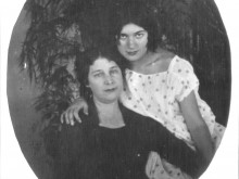 Карсаевская Наталья Михайловна с мамой