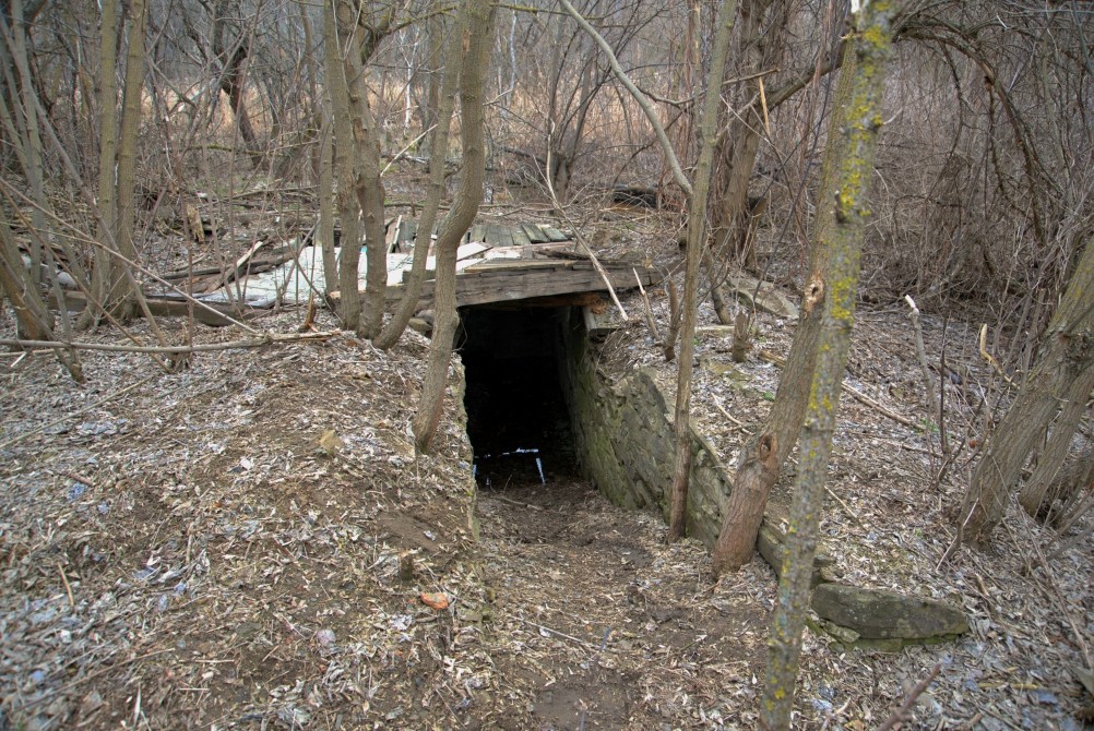 Скалы у посёлка Синегорского